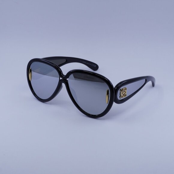 Loewe LW40132I 01C Sunglasses Black Aviator Frame Smoke Lenses